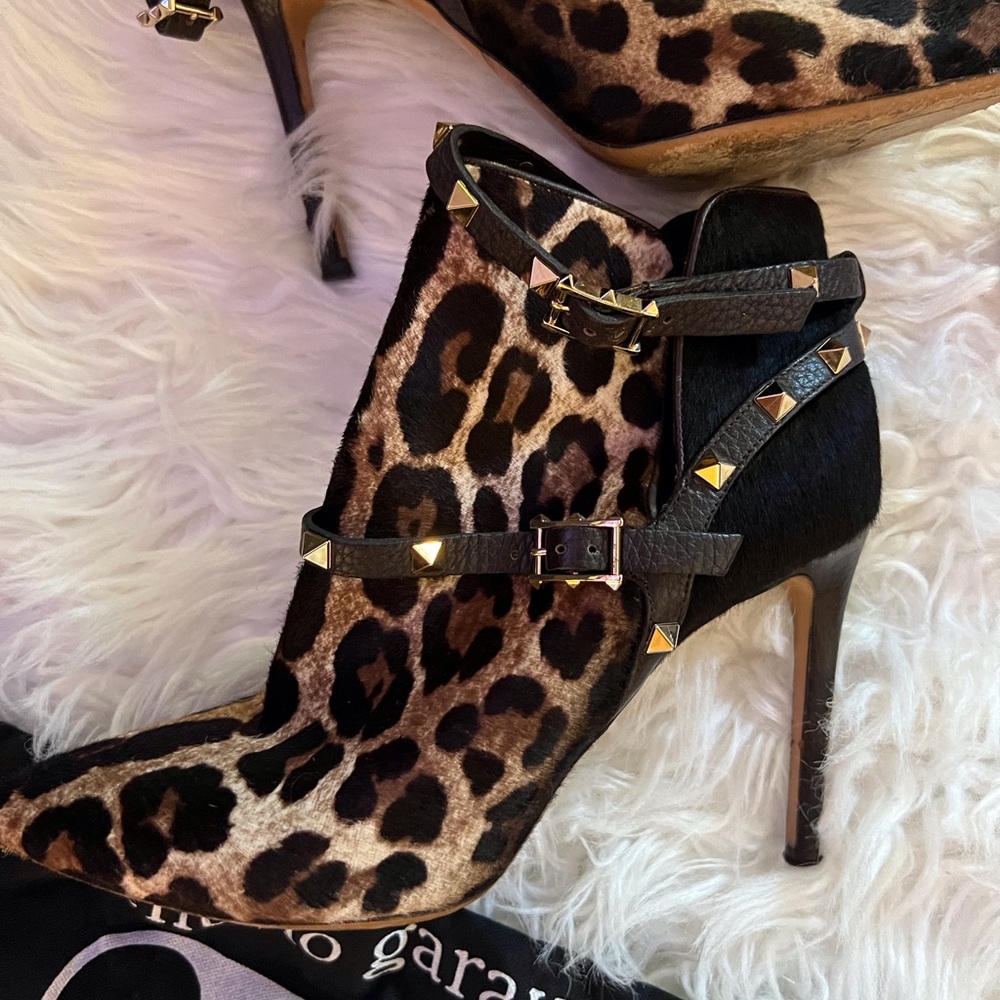 Valentino Rockstud Ponyhair Leopard Ankle Boots 39 VGUC ⭐️😍